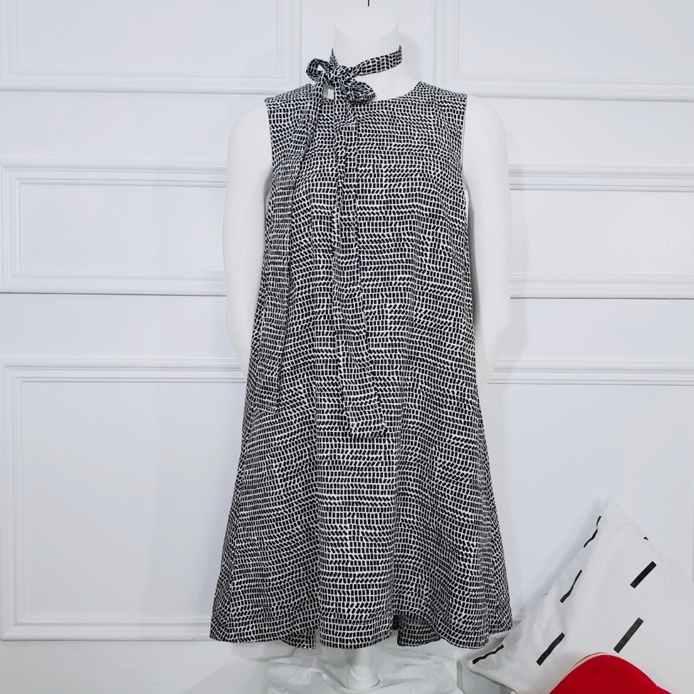 KATE SPADE Saturday Contemporary Mod Belted Shift Dress- Size S (New Never Used